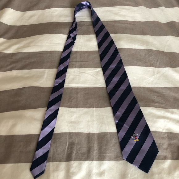 Mickey Mouse Tie - Picture 2 of 3